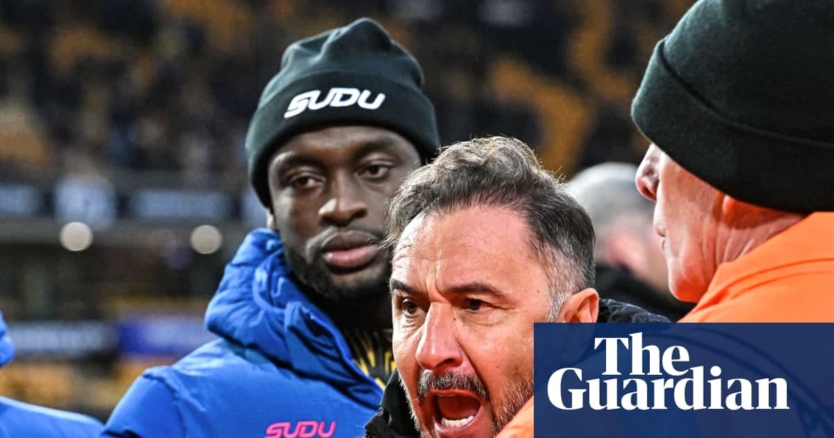 佩雷拉在狼队风波中迎战球迷怒火与压力