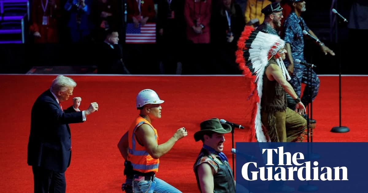 村民乐队领衔世界杯抽签夜，特朗普气息浓厚