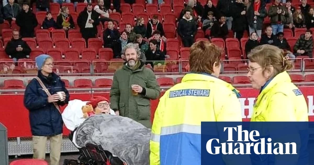 病情恶化未能观赛：Ajax球迷的最后愿望未实现