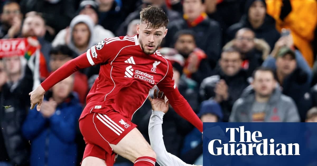 布拉德利压制维尼修斯 展示未来利物浦右后卫潜力