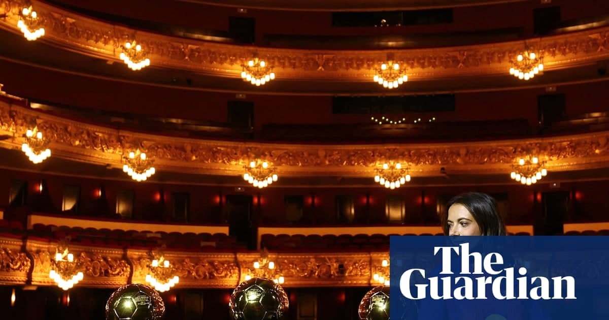 博马蒂三连金球成为足坛新传说