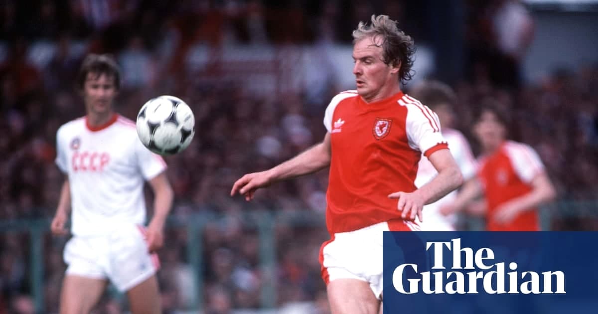 威尔士传奇特里·约拉斯辞世，曾任队长与主帅