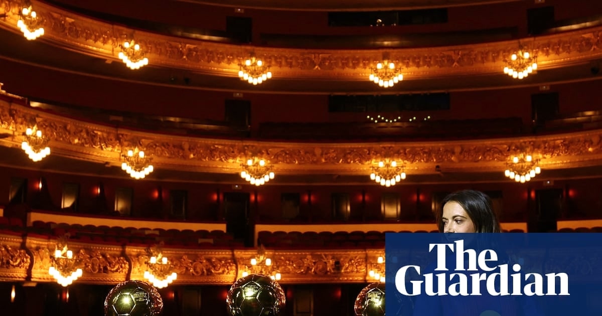 博马蒂三连金球成为足坛新传说