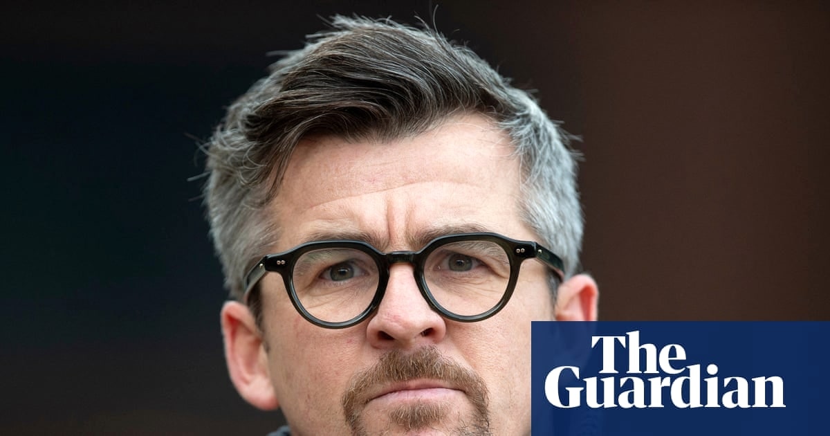 乔伊·巴顿因网络攻击性发帖被判缓刑六个月